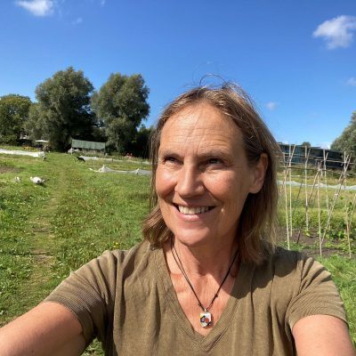 annitta-min-400x400